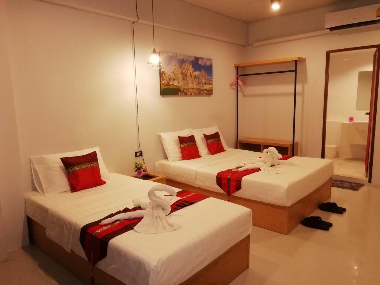 Little Lanna Guesthouse Chiang Mai Ngoại thất bức ảnh